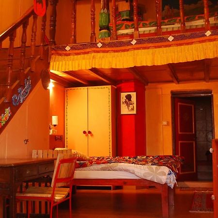 Domas Inn Масурі Екстер'єр фото